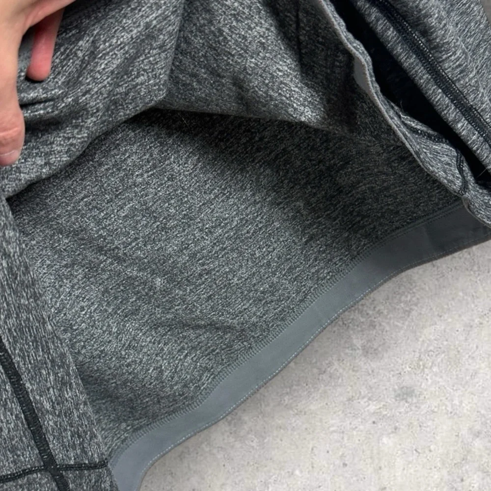 Lululemon Mens Heathered Grey Long‎ Sleeve Crew Neck T-Shirt Mens Active Tee XL - Picture 5 of 10